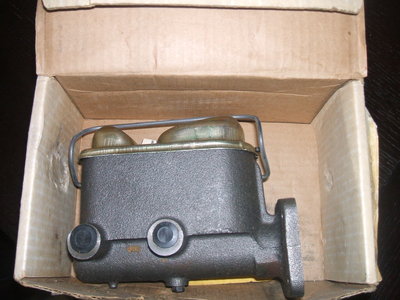 New Master Cylinder 1.JPG